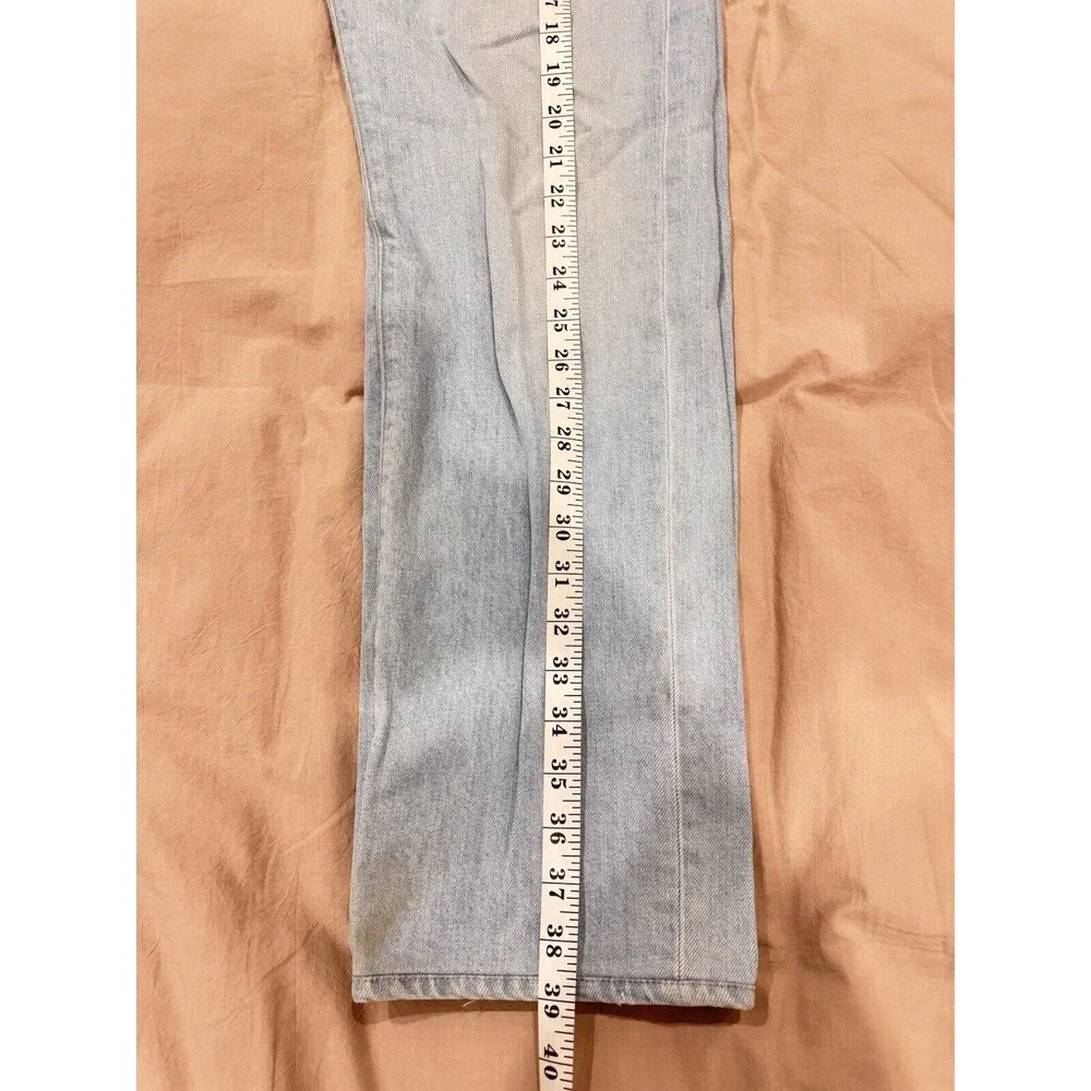 Closed Renton Womens Jeans Italy Light Blue Distressed Size 28 High Rise Cotton - Picture 3 of 10